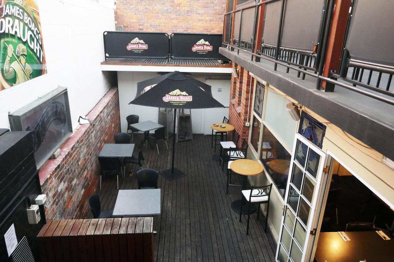 Okeefes Hotel Backpackers Launceston Exterior photo